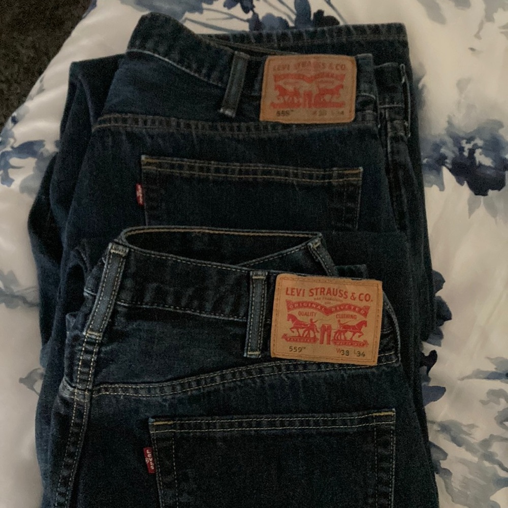 559 levi jeans ( both pairs included)